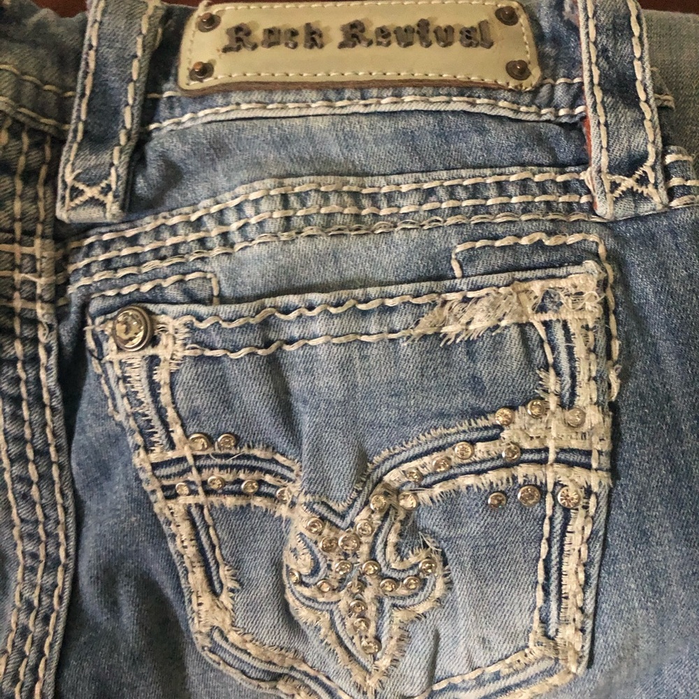Jeans - Picture 1 of 3